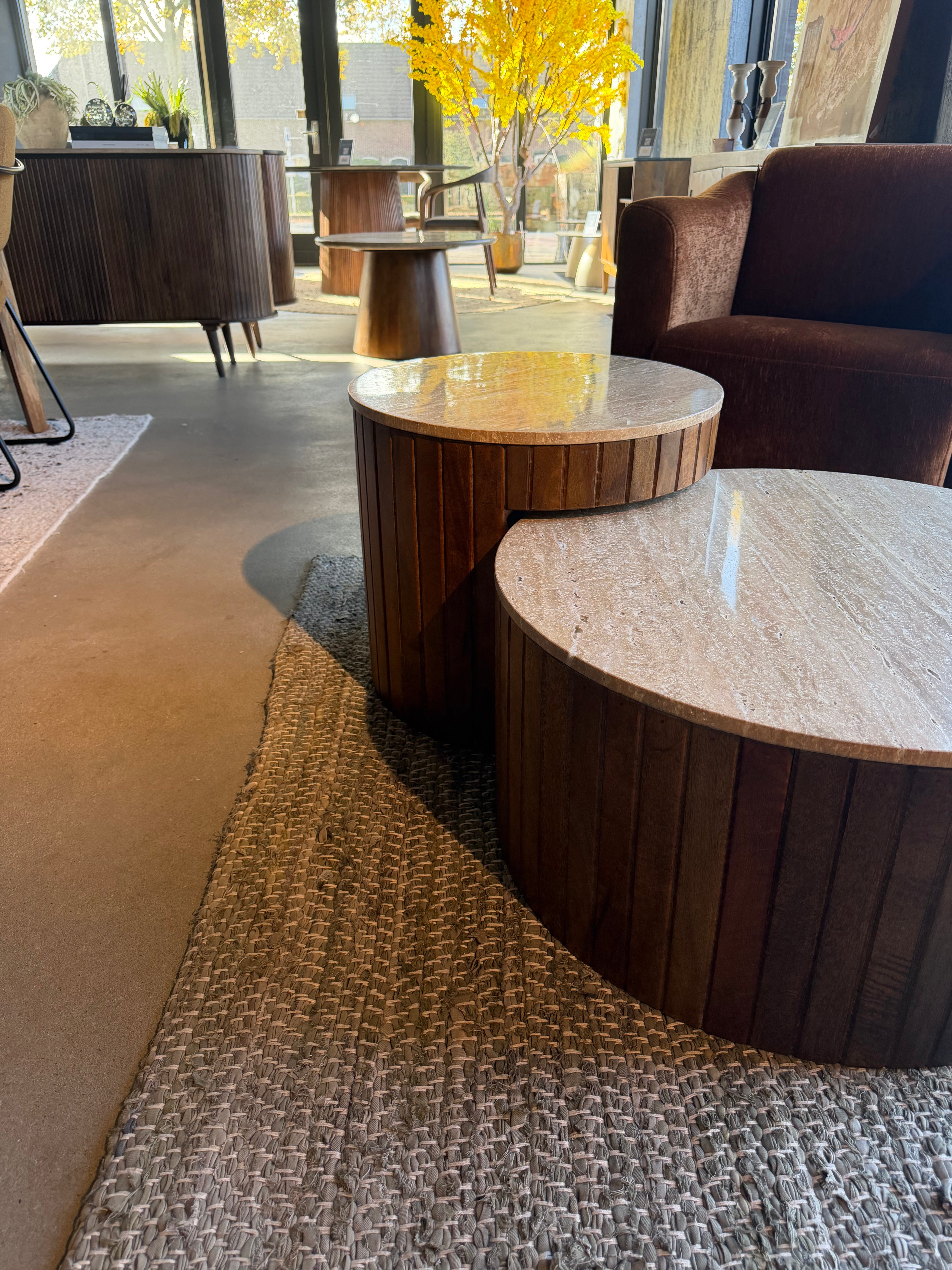 Salontafelset Tirlot