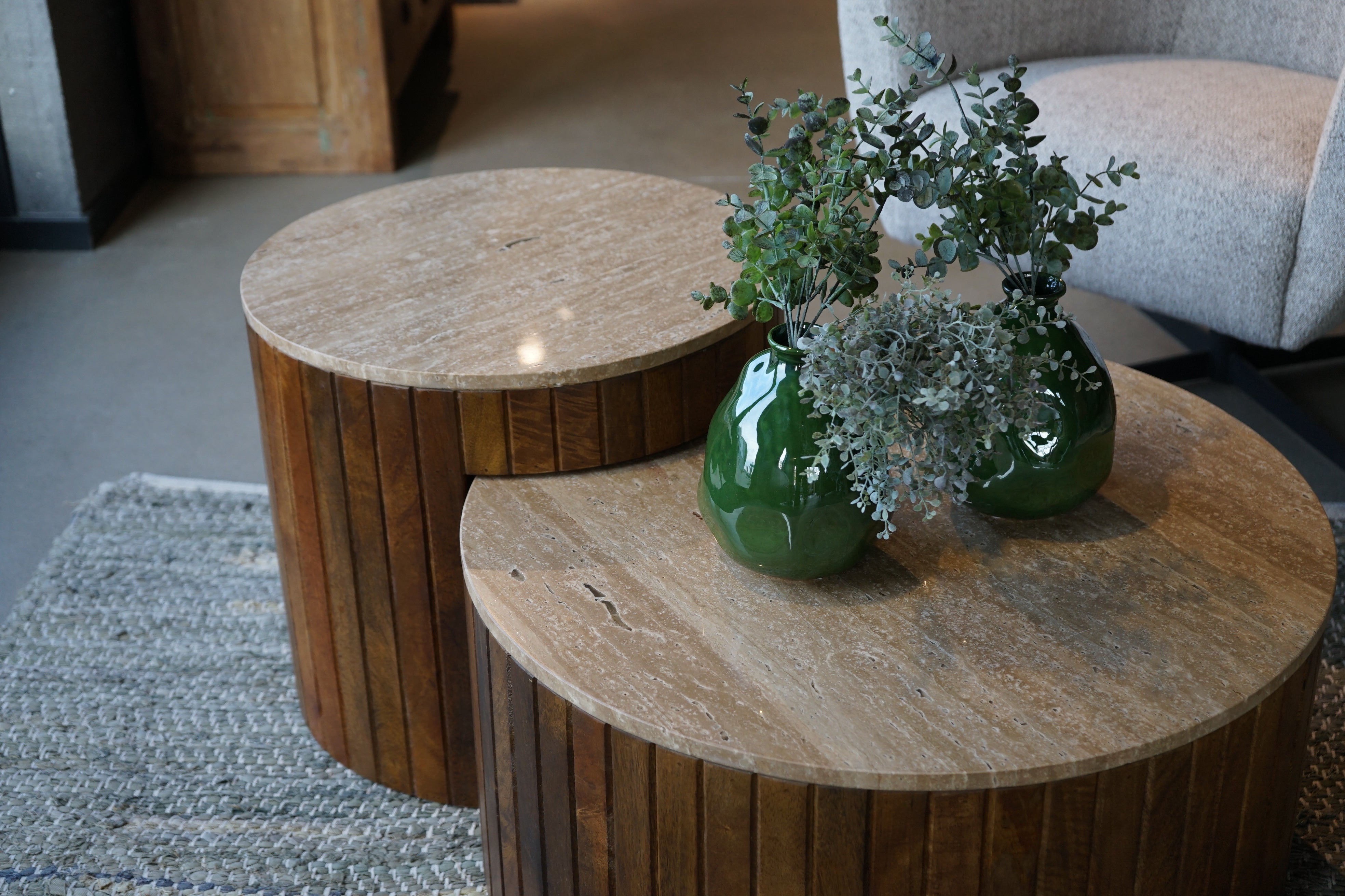 Salontafelset Tirlot travertine top