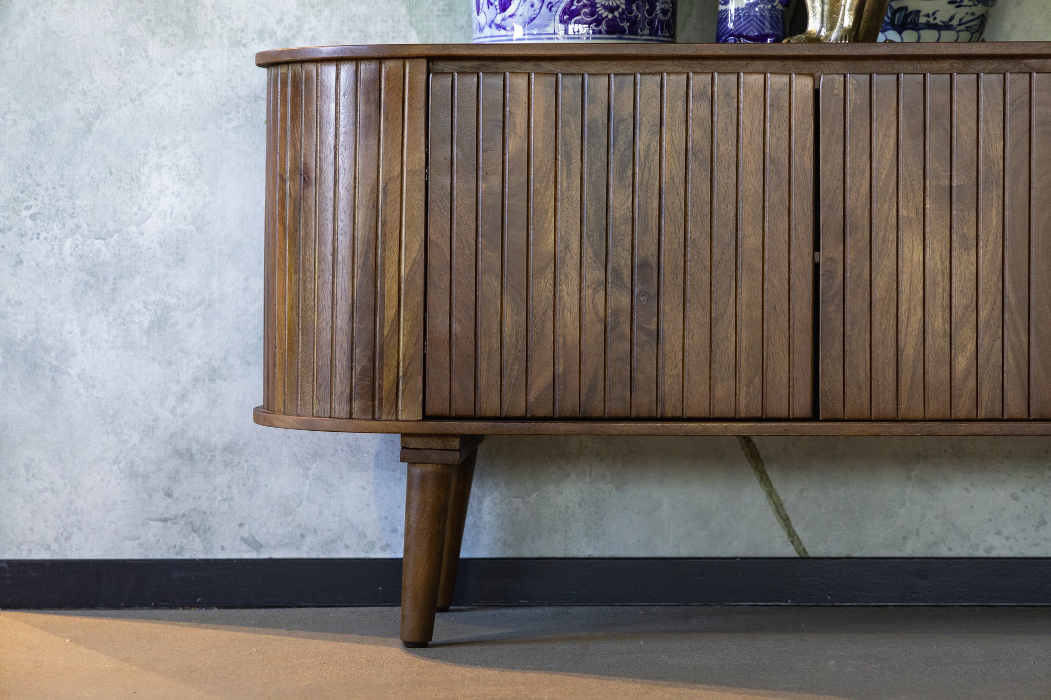 Televisiemeubel vintage stijl walnoot Anjuna 200 cm