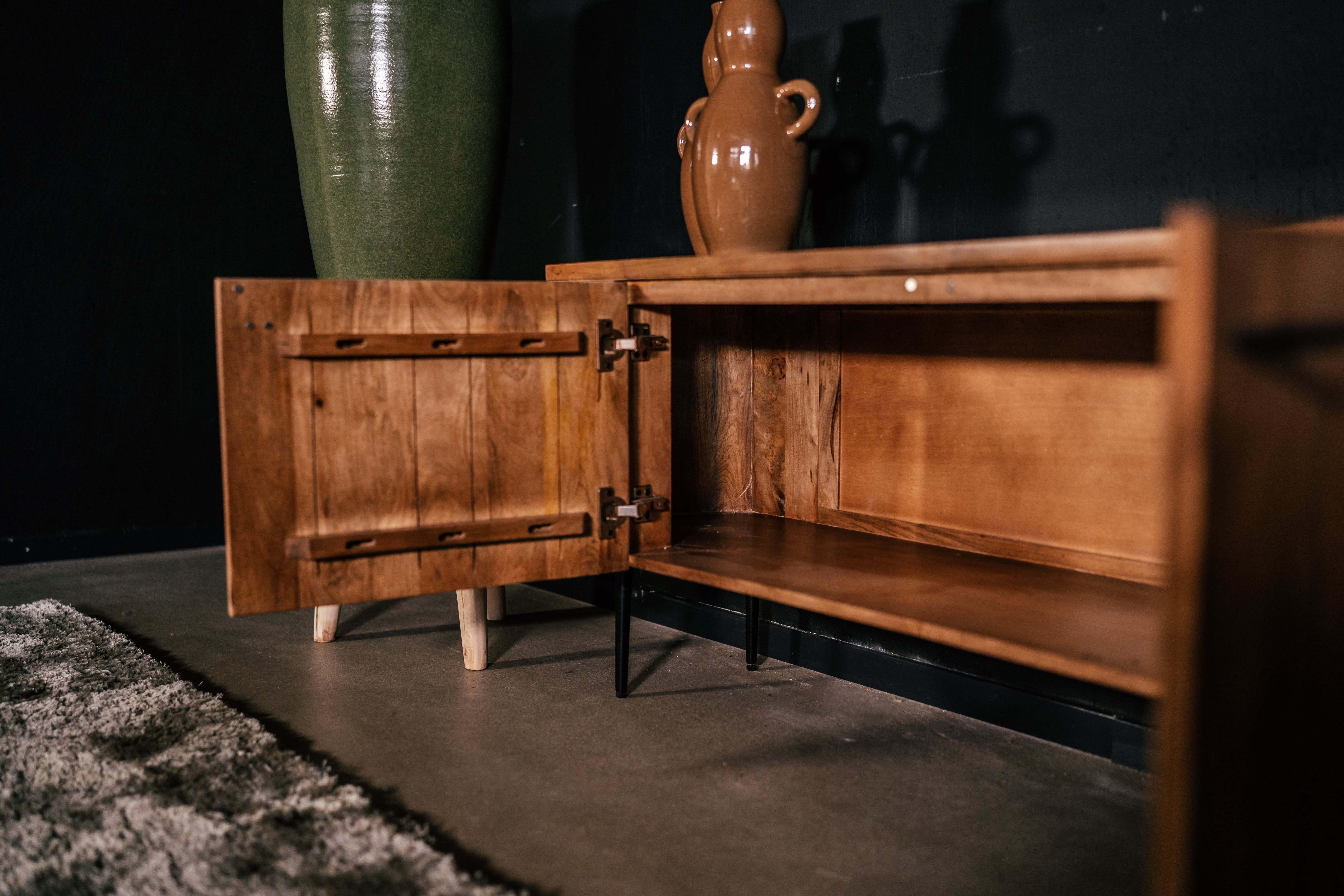 Televisiemeubel Scandinavische stijl Candolim met marmer 150 cm