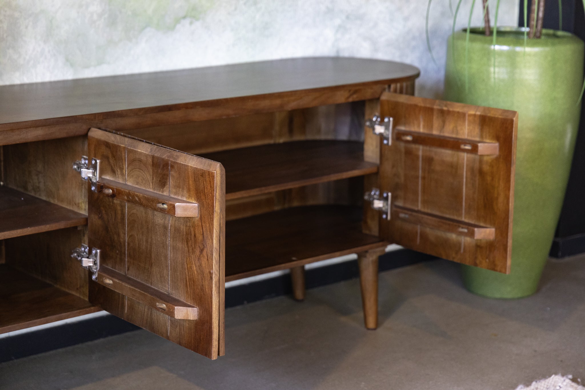 Televisiemeubel vintage stijl walnoot Anjuna 200 cm