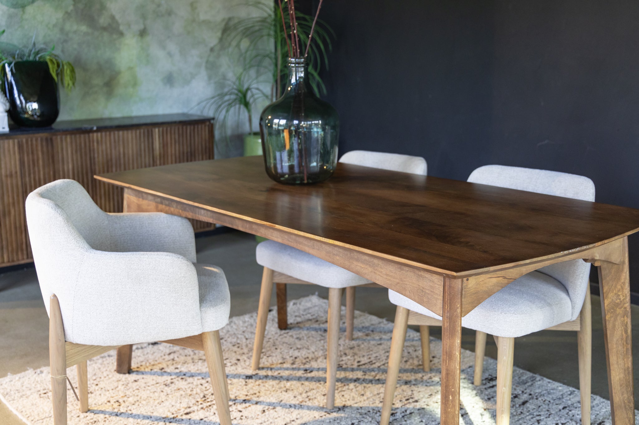 Eettafel vintage stijl walnoot kleur 180cm en 220cm